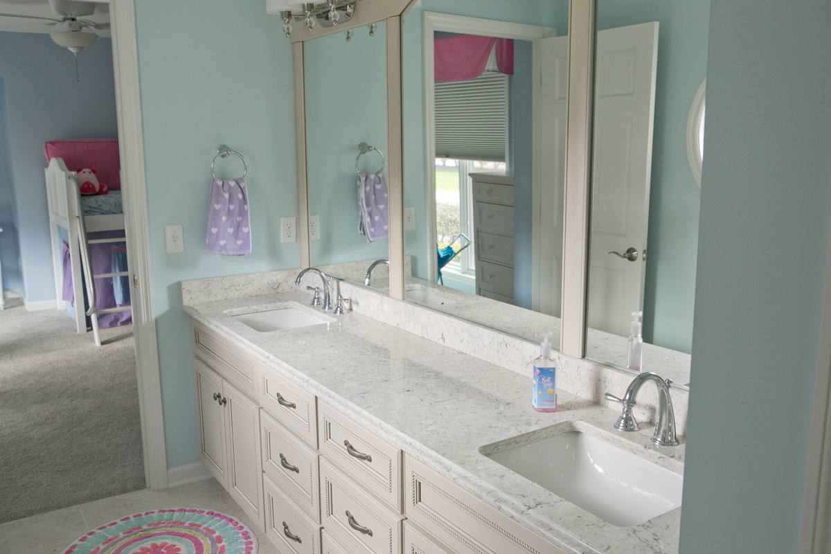 bathroom sink vanity and mirrors